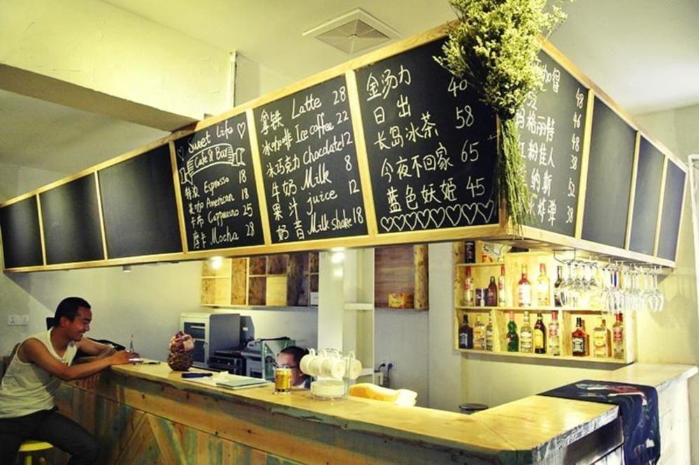 Luoyang Heartland International Youth Hostel Exterior photo
